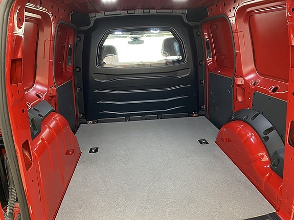 Volkswagen Caddy 4 of 9