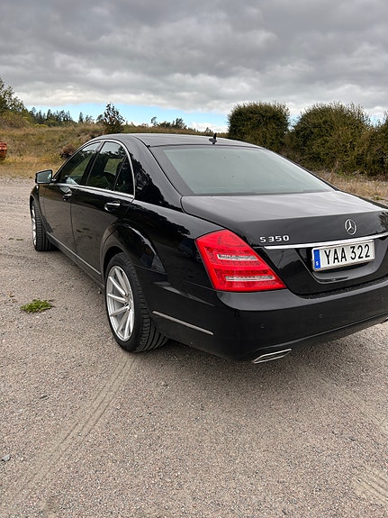 Mercedes-Benz S350 8 of 8