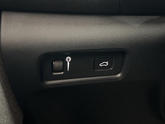 Polestar 2 29 of 30