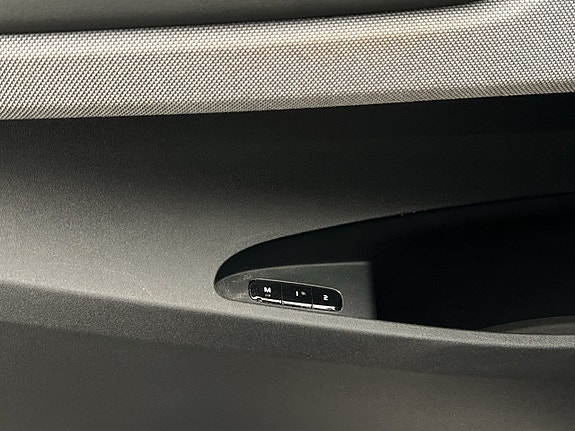 Polestar 2 16 of 30