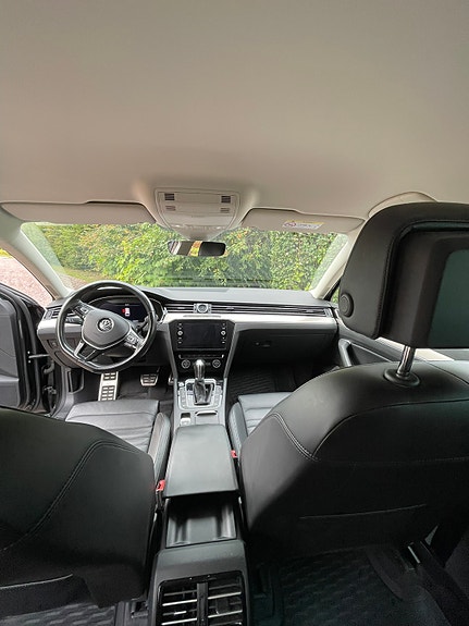 Volkswagen Passat Alltrack 11 of 19