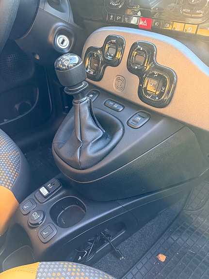 Fiat Panda 8 of 14