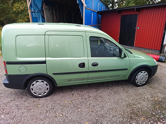 Opel Combo 2 of 9