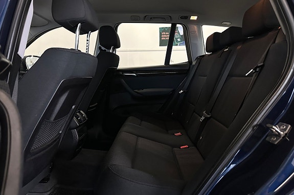 BMW X3 11 of 16