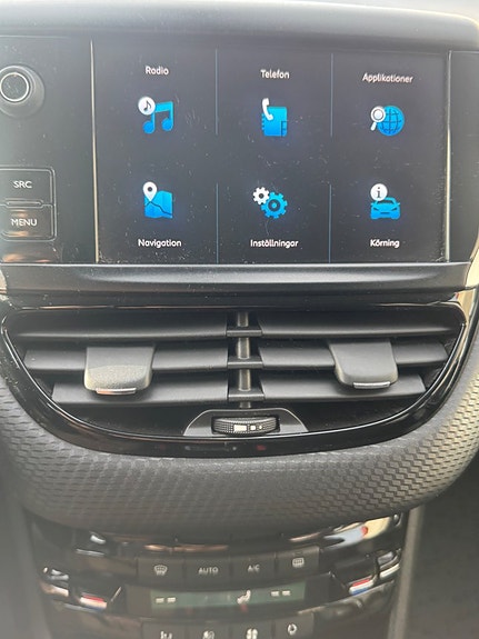 Peugeot 2008 14 of 17