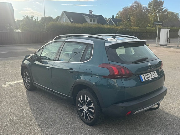 Peugeot 2008 4 of 17