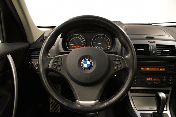 BMW X3 xDrive25i Comfort | 218 ch | BVA | Cuir | Toit panoramique | Sièges chauffants AV/AR | Attelage amovible