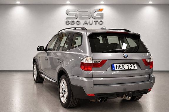BMW X3 xDrive25i Comfort | 218 ch | BVA | Cuir | Toit panoramique | Sièges chauffants AV/AR | Attelage amovible