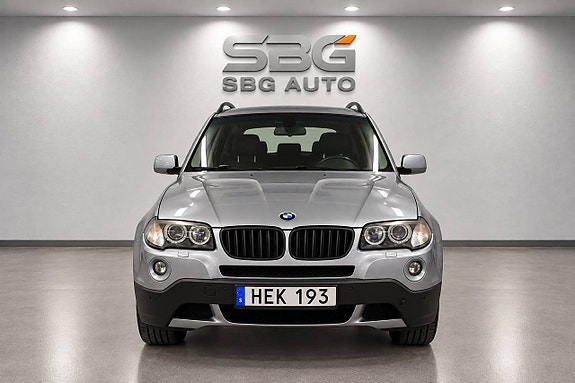 BMW X3 xDrive25i Comfort | 218 ch | BVA | Cuir | Toit panoramique | Sièges chauffants AV/AR | Attelage amovible