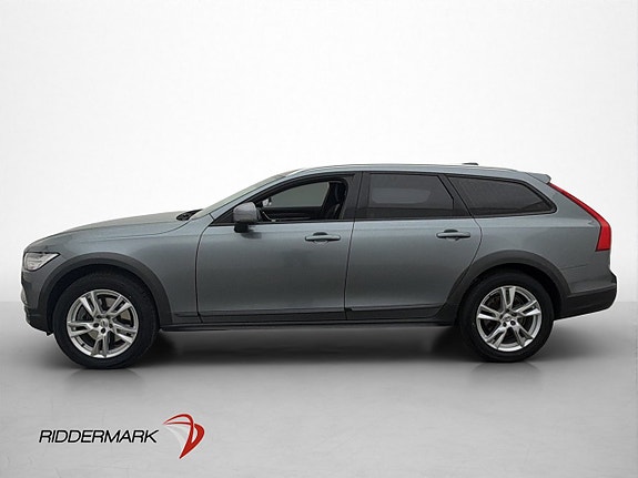 Volvo V90 Cross Country 4 of 30