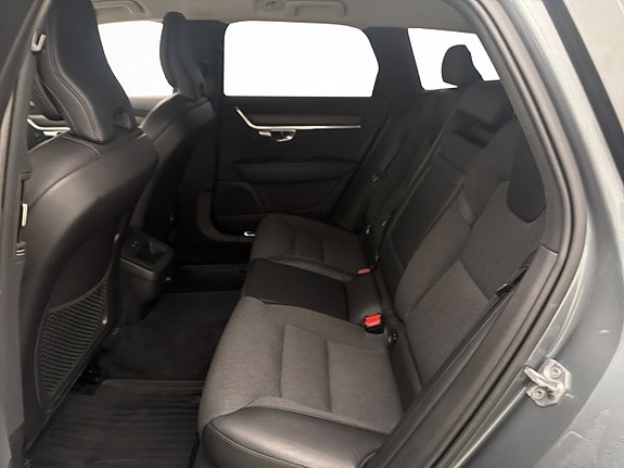 Volvo V90 Cross Country 26 of 30