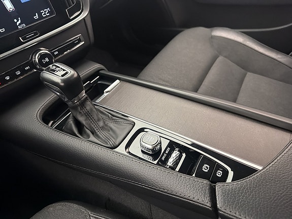 Volvo V90 Cross Country 22 of 30