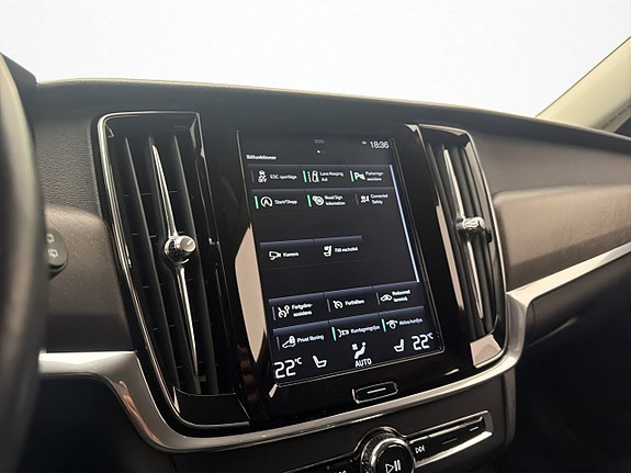 Volvo V90 Cross Country 20 of 30