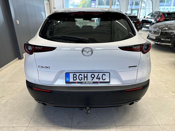 Mazda CX-30 7 of 23