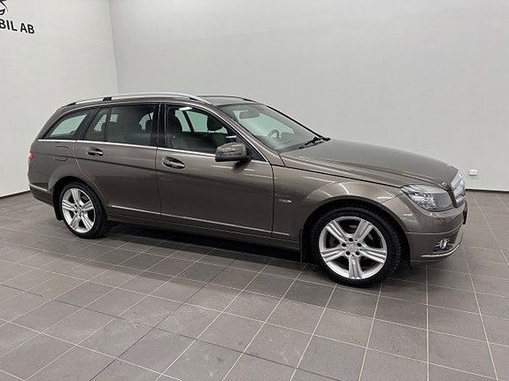 Mercedes-Benz C180 3 of 13