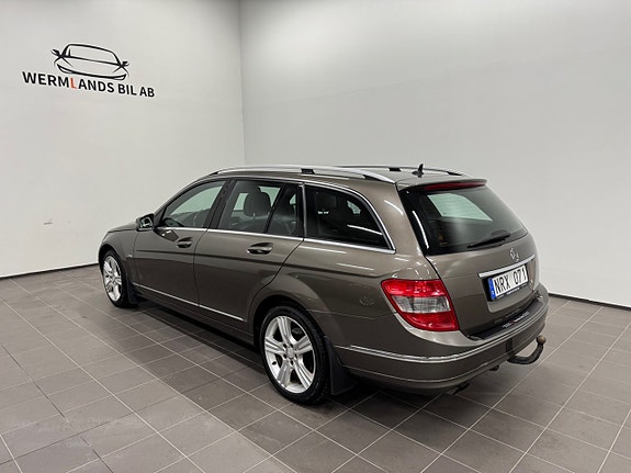Mercedes-Benz C180 8 of 13