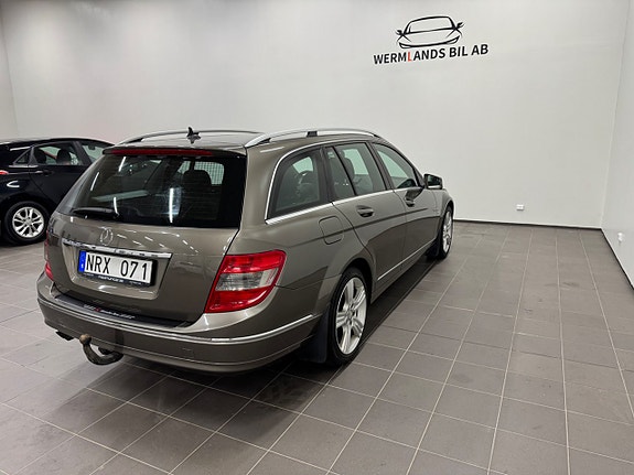 Mercedes-Benz C180 4 of 13