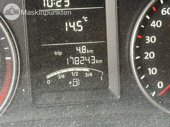 Volkswagen Transporter 2.0 18 of 27