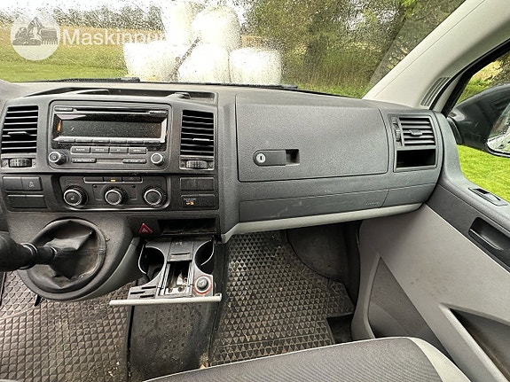Volkswagen Transporter 2.0 23 of 27