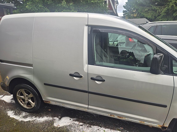 Volkswagen Caddy 2 of 7