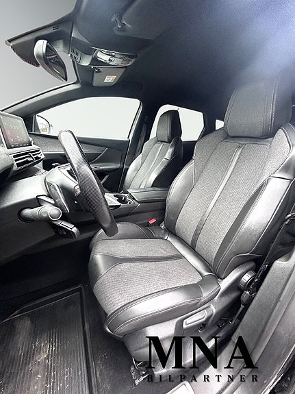 Peugeot 3008 8 of 14