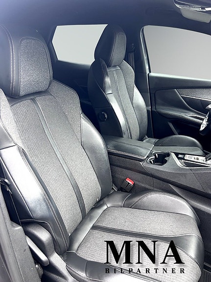 Peugeot 3008 12 of 14