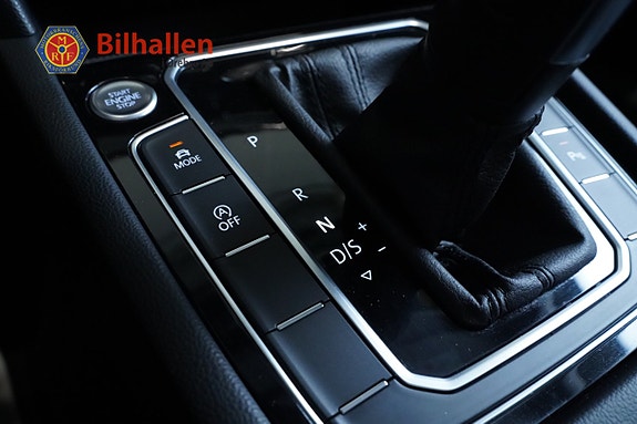 Volkswagen Passat Alltrack 27 of 27
