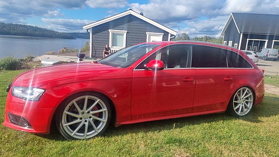 Audi A4 5 of 6