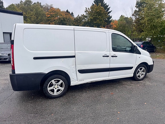 Toyota Proace 4 of 6