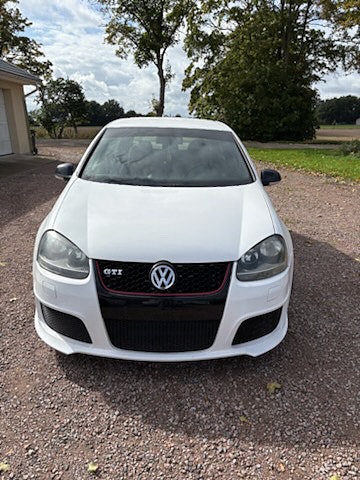 Volkswagen Golf V 3 of 13