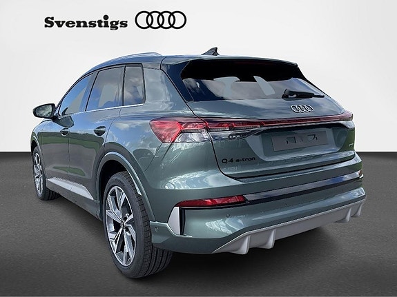 Audi Q4 e-tron 5 of 18