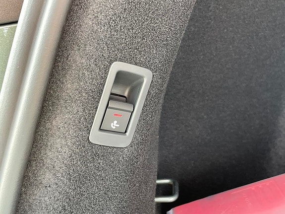 Audi Q4 e-tron 13 of 18