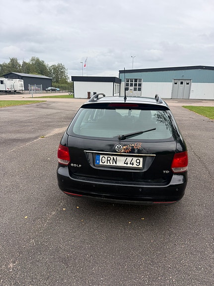 Volkswagen Golf V 4 of 5