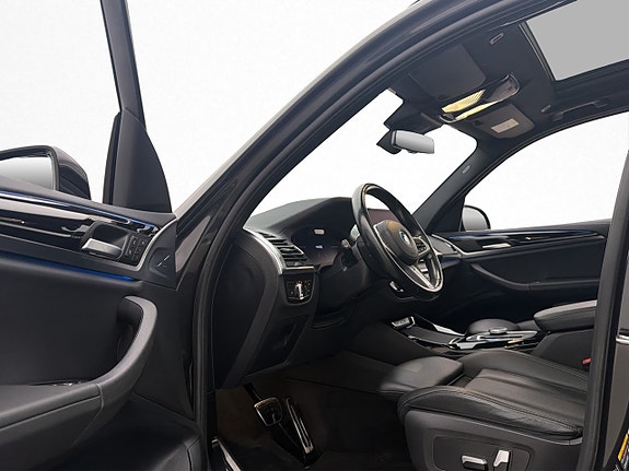 BMW iX3 12 of 30