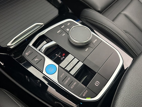 BMW iX3 29 of 30