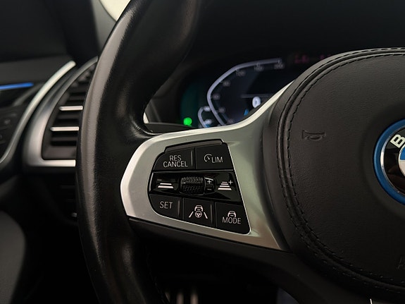 BMW iX3 18 of 30