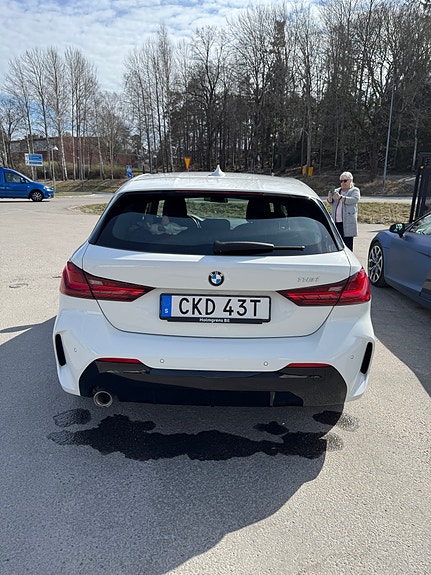 BMW 118i 5 of 10