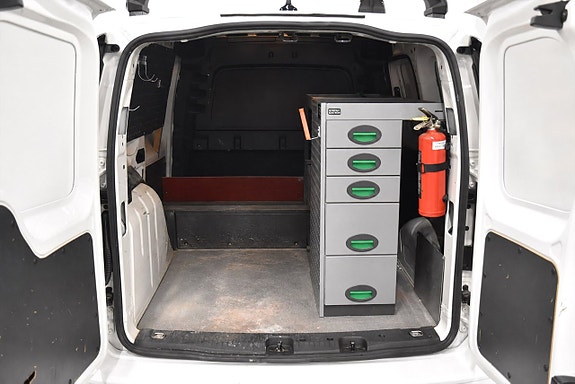 Volkswagen Caddy 18 of 18