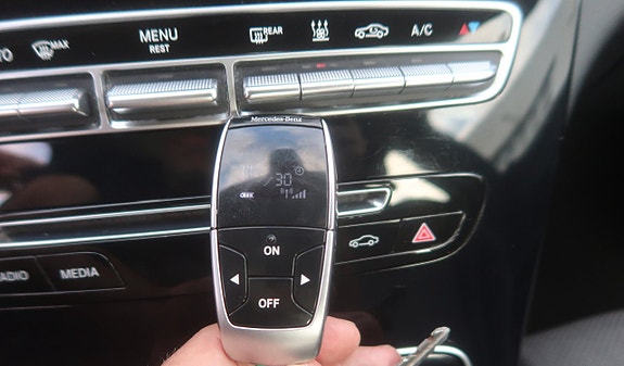 Mercedes-Benz C180 20 of 27