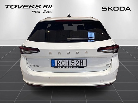Skoda Superb 4 of 15