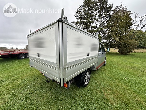Volkswagen transport T5 dubbelhytt 2.0 140hk 5 of 27