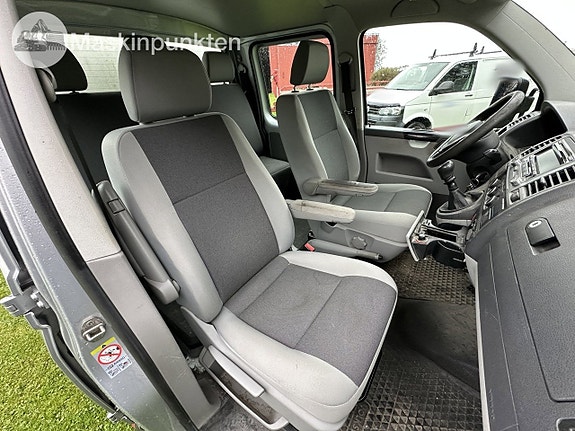 Volkswagen transport T5 dubbelhytt 2.0 140hk 22 of 27