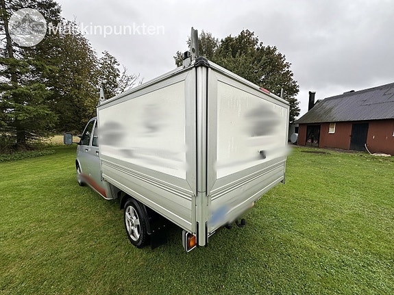 Volkswagen transport T5 dubbelhytt 2.0 140hk 9 of 27