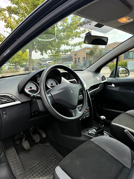 Peugeot 207 7 of 11