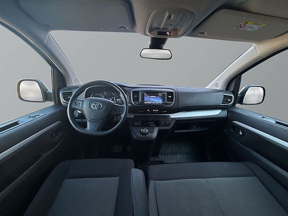 Toyota Proace Verso 10 of 16