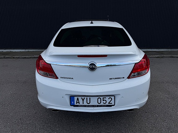 Opel Insignia 4 of 10