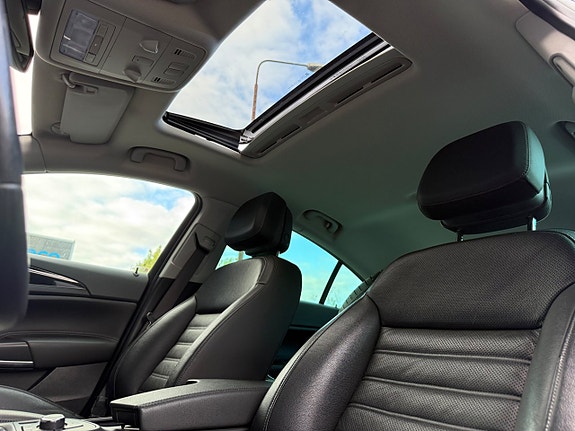 Opel Insignia 10 of 10