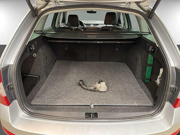 Skoda Octavia 15 of 22