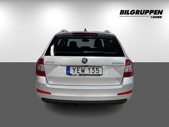 Skoda Octavia 6 of 22