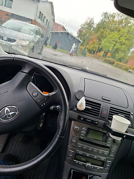 Toyota Avensis 6 of 8